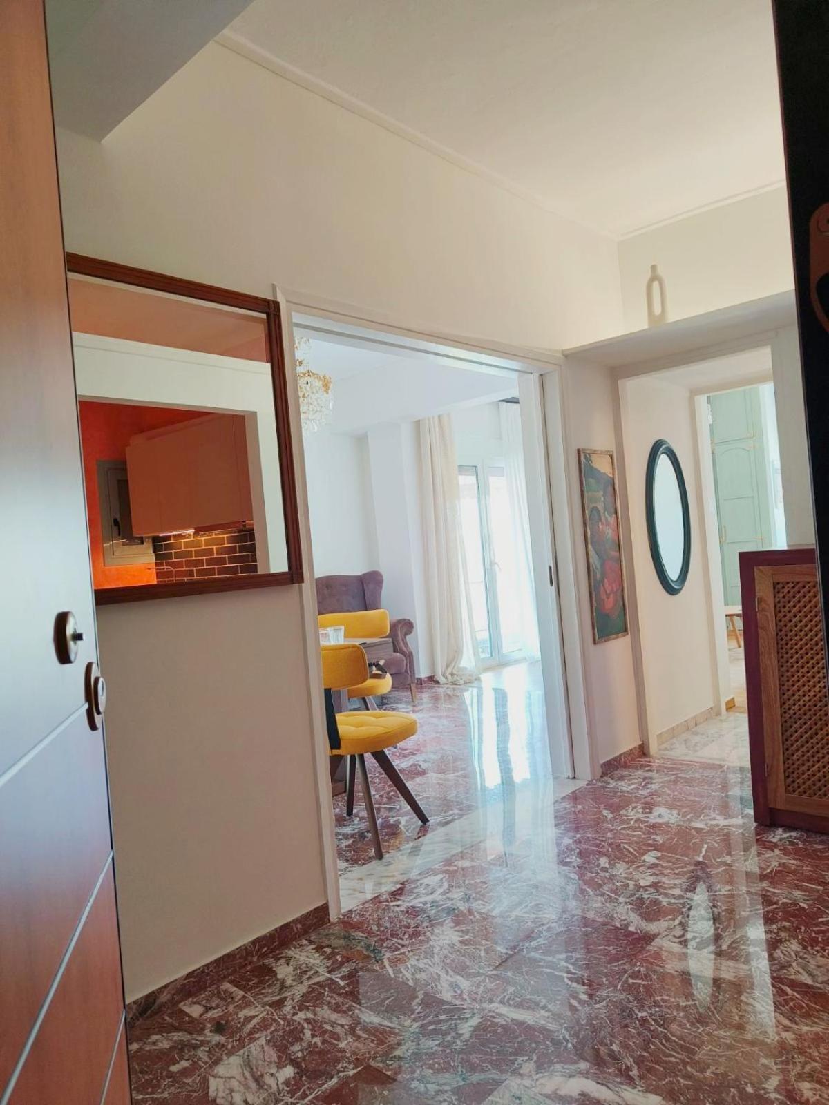 Stylish Artistic Flat With View, Three Min To Metro Διαμέρισμα Αθήνα Εξωτερικό φωτογραφία